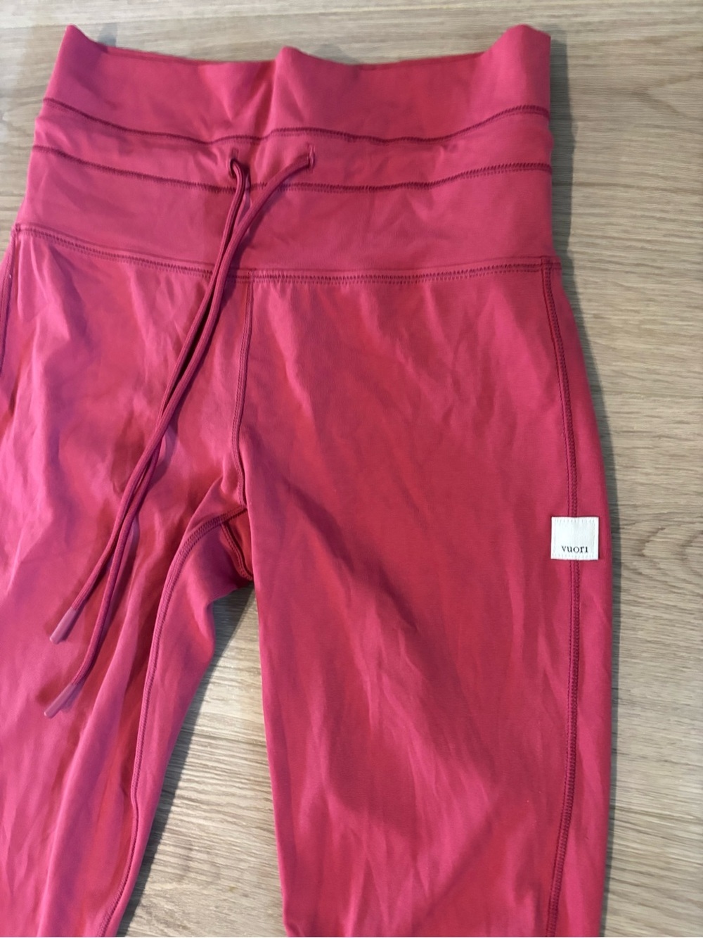 Vuori Daily Leggings Drawstring Sunset Pink MSRP $98 - Picture 3 of 4